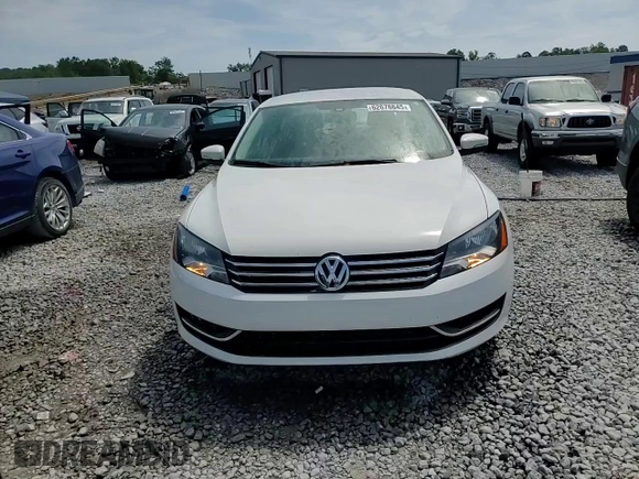 2014 Volkswagen Passat Wolfsburg Edition with VIN 1VWAT7A39EC081810, listed as a Copart auction lot 62676645 with 121,642 mi miles and Salvage title. Bid and sale history available at DreamBid. Image 13.