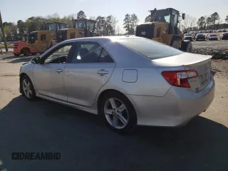 2014 Toyota Camry L with VIN 4T1BF1FKXEU748384, listed as a Copart auction lot 50399185 with 277,724 mi miles and Salvage Title. Bid and sale history available at DreamBid. Image 2.