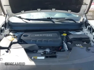 2018 Jeep Cherokee Limited с VIN 1C4PJMDB7JD592439, выставлен на аукционе IAAI как лот 42095456 с пробегом 98 089 миль миль и . История ставок и продаж доступна на DreamBid. Изображение 10.