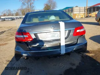 2010 Mercedes-Benz E 550 Luxury with VIN WDDHF7CB8AA161530, listed as a IAAI auction lot 41347163 with 184,364 mi miles and . Bid and sale history available at DreamBid. Image 12.