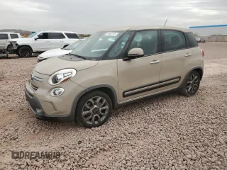 2014 FIAT 500L Trekking with VIN ZFBCFADH5EZ029582, listed as a Copart auction lot 44860765 with 92,168 mi miles and Clean Title. Bid and sale history available at carsss.com. Image 1.