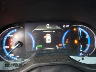 2021 Toyota RAV4 Hybrid XSE with VIN 4T3E6RFV0MU038650, listed as a Copart auction lot 60345725 with 24,124 mi miles and Salvage title. Bid and sale history available at DreamBid. Image 9.