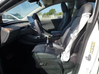 2022 Tesla Model Y Long Range with VIN 7SAYGDEE1NF455171, listed as a Copart auction lot 49429085 with 41,361 mi miles and Salvage Title. Bid and sale history available at carsss.com. Image 7.