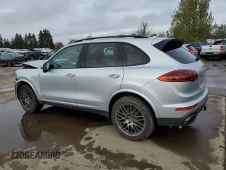 2017 Porsche Cayenne с VIN WP1AA2A27HKA83499, выставлен на аукционе Copart как лот 52364025 с пробегом 101 905 миль миль и Списание • Salvage title. История ставок и продаж доступна на DreamBid. Изображение 2.