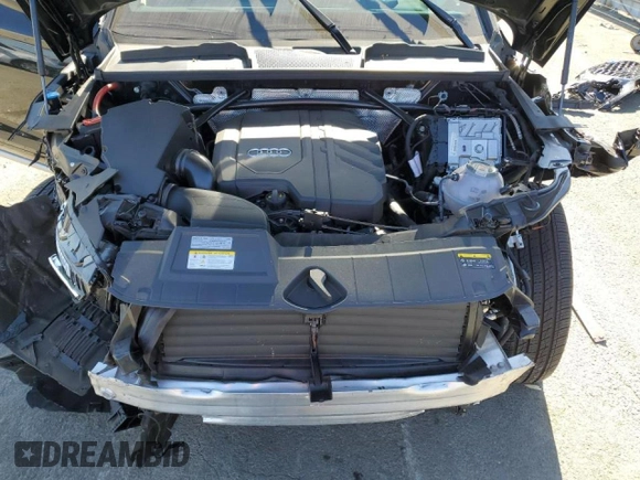 2023 Audi Q5 Sportback S line Premium с VIN WA14AAFY0P2090325, выставлен на аукционе Copart как лот 61497243 с пробегом 6 914 миль миль и . История ставок и продаж доступна на DreamBid. Изображение 14.