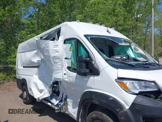 2025 Ram ProMaster Cargo Tradesman with VIN 3C6MRVJG5SE509714, listed as a IAAI auction lot 42140822 with Not Provided miles and . Bid and sale history available at DreamBid. Image 6.