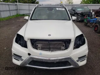 2015 Mercedes-Benz GLK 250 with VIN WDCGG0EB5FG377812, listed as a Copart auction lot 55215233 with 130,093 mi miles and . Bid and sale history available at DreamBid. Image 5.