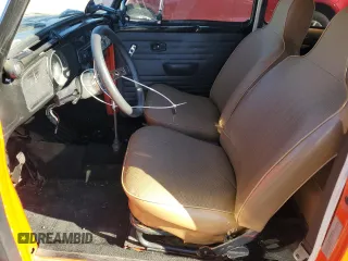 1971 Volkswagen Beetle with VIN 1112883099, listed as a Copart auction lot 87706835 with 8,087 mi miles and Salvage Title. Bid and sale history available at DreamBid. Image 7.