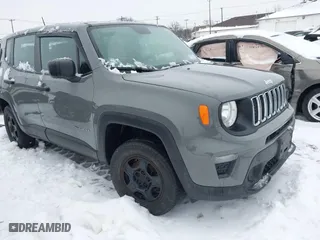 2019 Jeep Renegade Sport with VIN ZACNJBABXKPK60642, listed as a IAAI auction lot 41452809 with 104,131 mi miles. Bid and sale history available at carsss.com. Image 1.