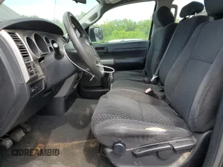 2013 Toyota Tundra z VIN 5TFRM5F13DX052518, wystawiony jako Copart lot #56707075 z przebiegiem 187 173 mil mil oraz Czysty tytuł • Clean title. Historia ofert i sprzedaży dostępna na DreamBid. Obrazek 7.