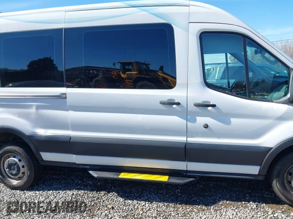 2019 Ford Transit XL with VIN 1FBAX2CV2KKA69450, listed as a IAAI auction lot 41539173 with 114,518 mi miles and . Bid and sale history available at DreamBid. Image 13.