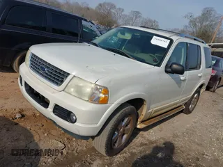 2003 Ford Explorer z VIN 1FMDU65K43ZB00746, wystawiony jako IAAI lot #41808761 z przebiegiem 219 898 mil mil oraz . Historia ofert i sprzedaży dostępna na DreamBid. Obrazek 2.