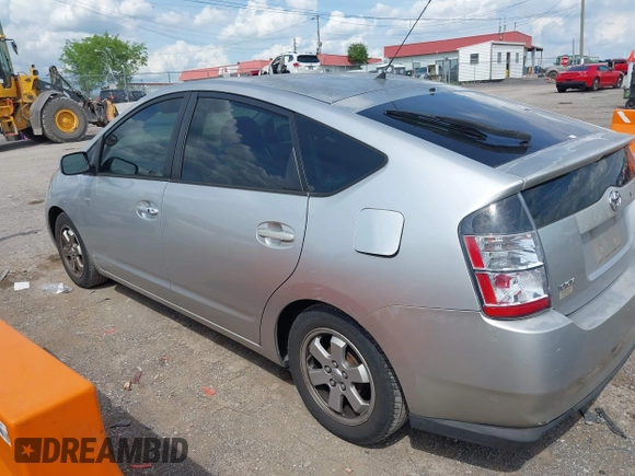 2004 Toyota Prius with VIN JTDKB20U140043642, listed as a IAAI auction lot 42116362 with 192,987 mi miles. Bid and sale history available at carsss.com. Image 3.