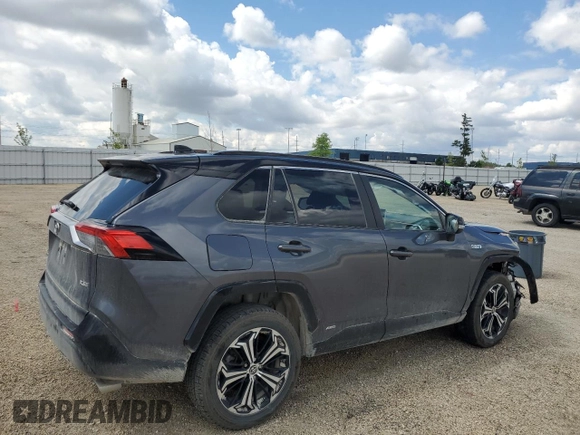 2022 Toyota RAV4 XSE with VIN JTMEB3FV4ND076096, listed as a Copart auction lot 58802695 with 141,543 mi miles and Salvage title. Bid and sale history available at DreamBid. Image 3.
