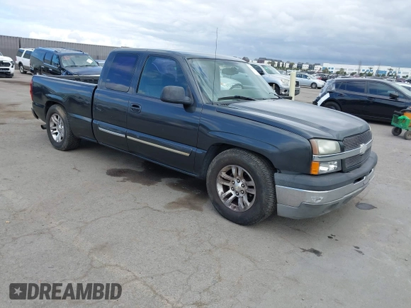 2004 Chevrolet Silverado 1500 LS with VIN 2GCEC19V241233129, listed as a IAAI auction lot 42068152 with 220,636 mi miles and . Bid and sale history available at DreamBid. Image 1.