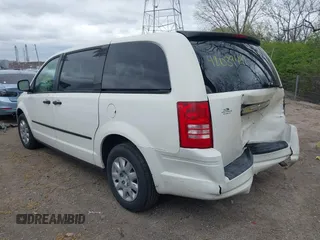 2008 Chrysler Town & Country LX with VIN 2A8HR44H88R694642, listed as a IAAI auction lot 42039492 with 210,249 mi miles and . Bid and sale history available at DreamBid. Image 3.