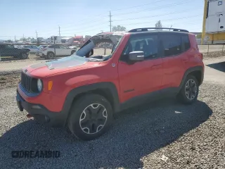 2015 Jeep Renegade Trailhawk z VIN ZACCJBCT8FPB78477, wystawiony jako Copart lot #53751165 z przebiegiem 114 175 mil mil oraz Szkoda całkowita • Salvage title. Historia ofert i sprzedaży dostępna na DreamBid. Obrazek 1.