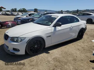 2012 BMW 3 Series 328i z VIN WBADW7C57CE728421, wystawiony jako Copart lot #57534525 z przebiegiem 101 770 mil mil oraz Szkoda całkowita • Salvage title. Historia ofert i sprzedaży dostępna na DreamBid. Obrazek 1.