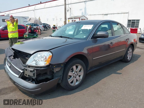 2006 Ford Five Hundred SEL with VIN 1FAFP27116G103482, listed as a IAAI auction lot 40033074 with 158,977 mi miles and . Bid and sale history available at DreamBid. Image 2.