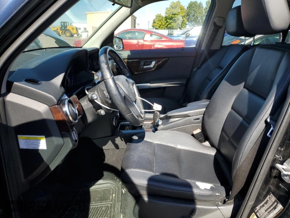 2013 Mercedes-Benz GLK 350 with VIN WDCGG8JB4DF960069, listed as a Copart auction lot 73280654 with 146,552 mi miles and Salvage Title. Bid and sale history available at DreamBid. Image 7.