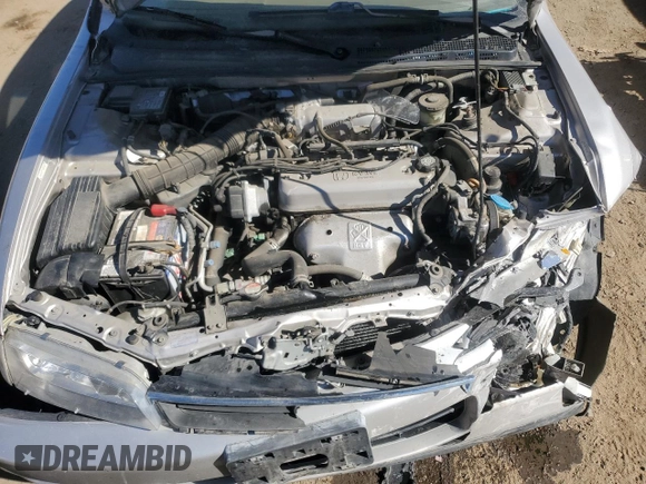 1996 Honda Accord Value with VIN 1HGCD5697TA226122, listed as a Copart auction lot 46810175 with 99,884 mi miles and Salvage Title. Bid and sale history available at DreamBid. Image 11.