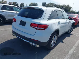 2016 Mercedes-Benz GLC 300 with VIN WDC0G4JB6GF017020, listed as a IAAI auction lot 42499541 with 118,973 mi miles and . Bid and sale history available at DreamBid. Image 4.
