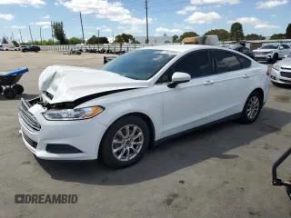 2016 Ford Fusion S z VIN 3FA6P0G73GR274527, wystawiony jako Copart lot #49904995 z przebiegiem 128 593 mil mil oraz Szkoda całkowita • Salvage title. Historia ofert i sprzedaży dostępna na DreamBid. Obrazek 1.