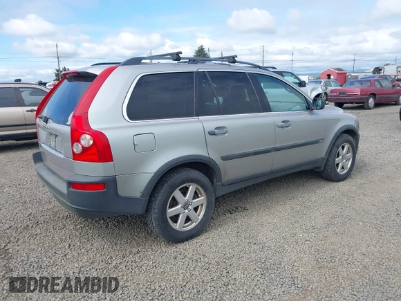 2005 Volvo XC90 with VIN YV1CZ592451150192, listed as a IAAI auction lot 42136295 with 169,886 mi miles. Bid and sale history available at carsss.com. Image 4.