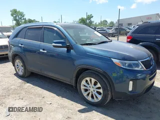 2015 Kia Sorento EX with VIN 5XYKU4A76FG581507, listed as a IAAI auction lot 42583958 with 74,664 mi miles and . Bid and sale history available at DreamBid. Image 1.
