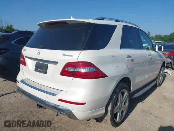 2015 Mercedes-Benz M 350 with VIN 4JGDA5HB4FA577677, listed as a IAAI auction lot 42518630 with 237,779 mi miles and . Bid and sale history available at DreamBid. Image 4.