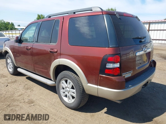 2010 Ford Explorer Eddie Bauer z VIN 1FMEU7EE5AUA73670, wystawiony jako IAAI lot #42316685 z przebiegiem 203 552 mil mil oraz . Historia ofert i sprzedaży dostępna na DreamBid. Obrazek 3.