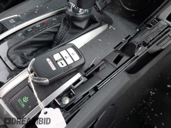2020 Honda Civic EX-L with VIN 19XFC1F74LE017603, listed as a IAAI auction lot 41400143 with 34,633 mi miles and . Bid and sale history available at DreamBid. Image 11.