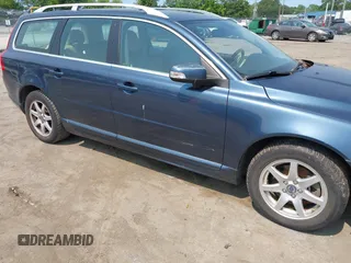 2008 Volvo V70 z VIN YV1BW982181052805, wystawiony jako IAAI lot #42405228 z przebiegiem 205 210 mil mil oraz . Historia ofert i sprzedaży dostępna na DreamBid. Obrazek 6.