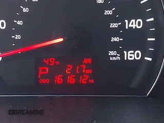 2014 Kia Sorento LX with VIN 5XYKT4A63EG432500, listed as a IAAI auction lot 41943050 with 161,612 mi miles. Bid and sale history available at carsss.com. Image 7.