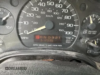 2002 Chevrolet Express with VIN 1GAHG39R921243538, listed as a Copart auction lot 47266075 with 512,936 mi miles and Clean Title. Bid and sale history available at carsss.com. Image 8.