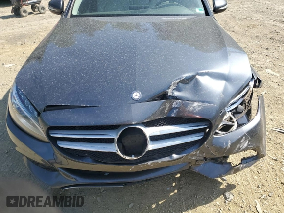 2015 Mercedes-Benz C 300 z VIN 55SWF4JB4FU081058, wystawiony jako Copart lot #55364875 z przebiegiem 108 323 mil mil oraz Szkoda całkowita • Salvage title. Historia ofert i sprzedaży dostępna na DreamBid. Obrazek 11.