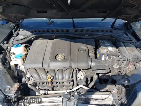 2013 Volkswagen Jetta SE with VIN 3VWDP7AJ3DM360389, listed as a IAAI auction lot 42221604 with 255,244 mi miles and . Bid and sale history available at DreamBid. Image 10.