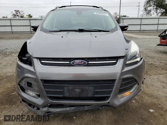 2013 Ford Escape Titanium with VIN 1FMCU0J91DUC35855, listed as a Copart auction lot 55986955 with 159,790 mi miles and Salvage title. Bid and sale history available at DreamBid. Image 5.
