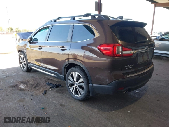 2020 Subaru Ascent Limited z VIN 4S4WMAJD3L3407914, wystawiony jako IAAI lot #42174699 z przebiegiem 82 767 mil mil oraz . Historia ofert i sprzedaży dostępna na DreamBid. Obrazek 3.