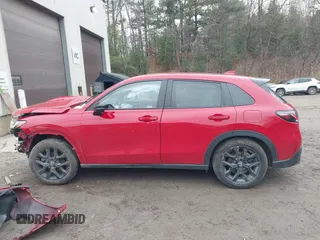 2024 Honda HR-V Sport with VIN 3CZRZ2H5XRM726381, listed as a IAAI auction lot 41106093 with 1 mi miles. Bid and sale history available at carsss.com. Image 13.