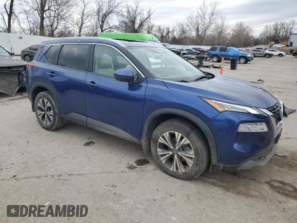 2022 Nissan Rogue SV with VIN 5N1BT3BB5NC716510, listed as a Copart auction lot 44305935 with 31,614 mi miles and Salvage Title. Bid and sale history available at carsss.com. Image 4.