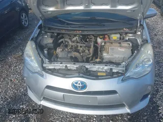 2014 Toyota Prius One z VIN JTDKDTB31E1563677, wystawiony jako IAAI lot #42134898 z przebiegiem 233 201 mil mil oraz . Historia ofert i sprzedaży dostępna na DreamBid. Obrazek 10.