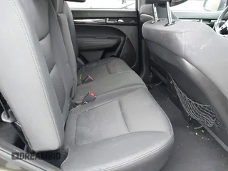 2011 Kia Sorento LX with VIN 5XYKT4A27BG139742, listed as a IAAI auction lot 42220847 with 240,172 mi miles and . Bid and sale history available at carsss.com. Image 8.