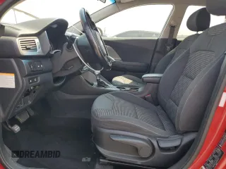 2017 Kia Niro LX with VIN KNDCB3LC7H5082676, listed as a Copart auction lot 62008014 with 133,998 mi miles and Salvage Title. Bid and sale history available at carsss.com. Image 7.