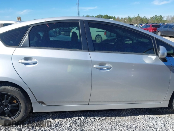 2013 Toyota Prius One with VIN JTDKN3DU6D0342003, listed as a IAAI auction lot 41819217 with 181,595 mi miles. Bid and sale history available at carsss.com. Image 14.