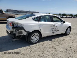 2016 Ford Fusion SE Hybrid with VIN 3FA6P0LU3GR106544, listed as a Copart auction lot 61456035 with 156,750 mi miles and Salvage title. Bid and sale history available at DreamBid. Image 3.