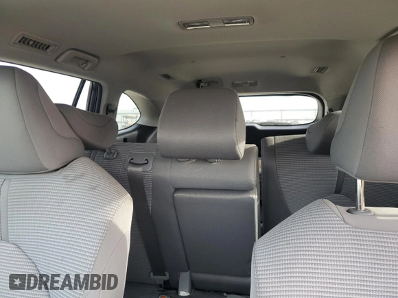 2022 Toyota Highlander LE z VIN 5TDBZRBHXNS566239, wystawiony jako Copart lot #49960015 z przebiegiem 47 997 mil mil oraz Szkoda całkowita • Salvage title. Historia ofert i sprzedaży dostępna na DreamBid. Obrazek 10.
