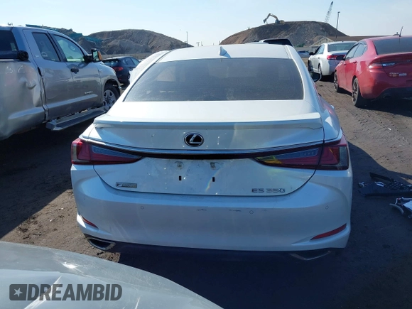 2020 Lexus ES with VIN 58ADZ1B14LU060691, listed as a IAAI auction lot 41633019 with 28,176 mi miles. Bid and sale history available at carsss.com. Image 16.