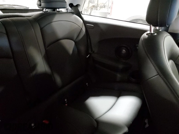 2018 MINI Hardtop Cooper with VIN WMWXP5C59J3C65496, listed as a Copart auction lot 56324995 with 84,233 mi miles and Salvage title. Bid and sale history available at DreamBid. Image 10.