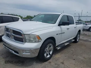 2012 Ram 1500 Outdoorsman z VIN 1C6RD7LT6CS122906, wystawiony jako IAAI lot #42359190 z przebiegiem 170 183 mil mil oraz . Historia ofert i sprzedaży dostępna na DreamBid. Obrazek 17.